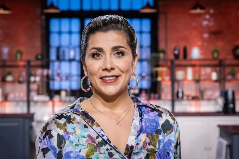 »Dinge gibt’s..!«: Panagiota Petridou moderiert Promi-Spielshow