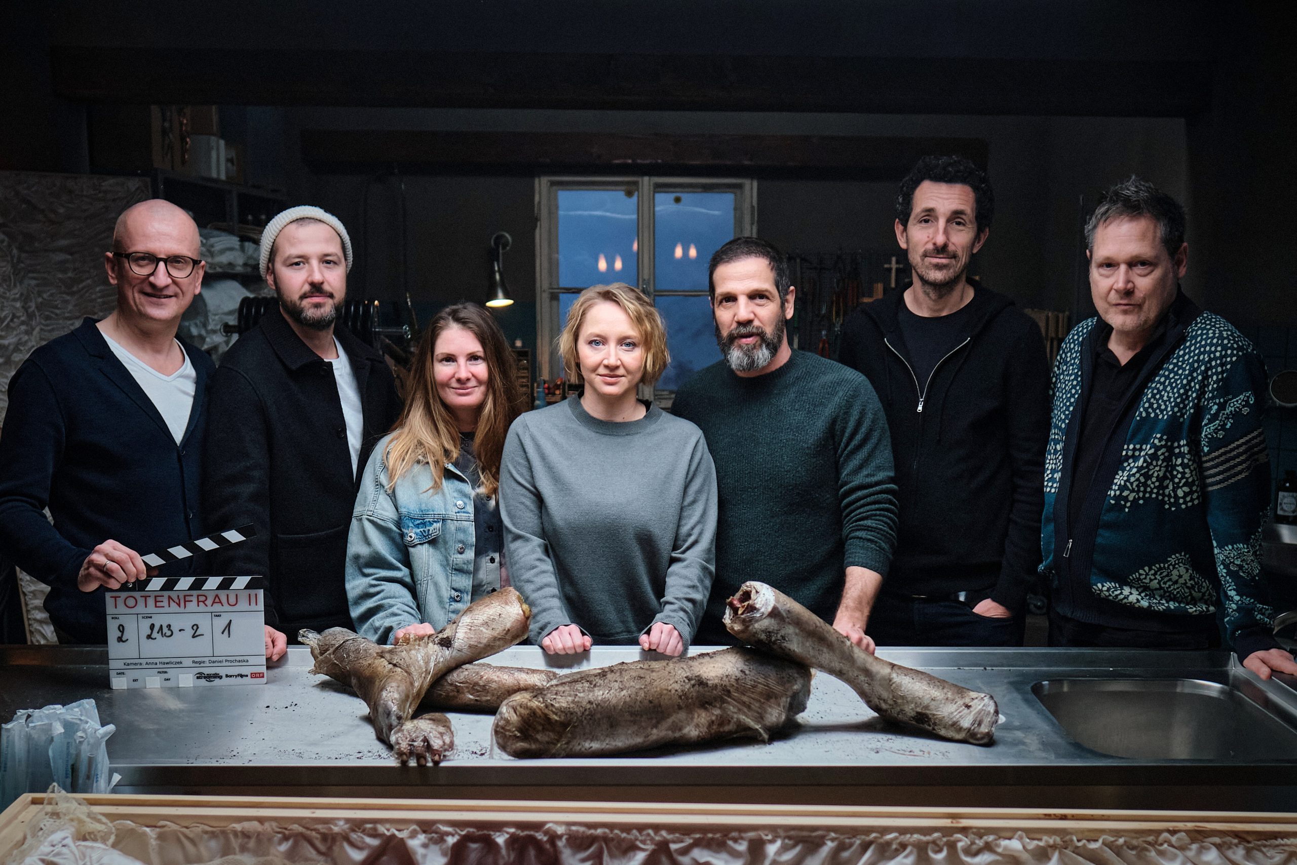 Anna Maria Mühe, Peter Kurth, Britta Hammelstein, Robert Palfrader, Michou Friesz, Yousef Sweid, Gerhard Liebmann, Dominic Marcus Singer, Sabine Timoteo, Lucas Gregorowicz