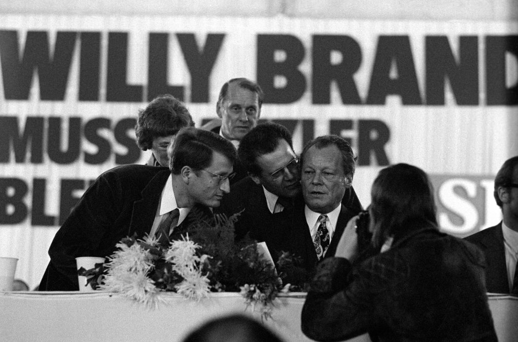 Doku: »WILLY – Verrat am Kanzler«Doku-Serie in der ARD Mediathek und als Film im TV +++ Zum 50. Jahrestag des Rücktritts von Willy Brandt