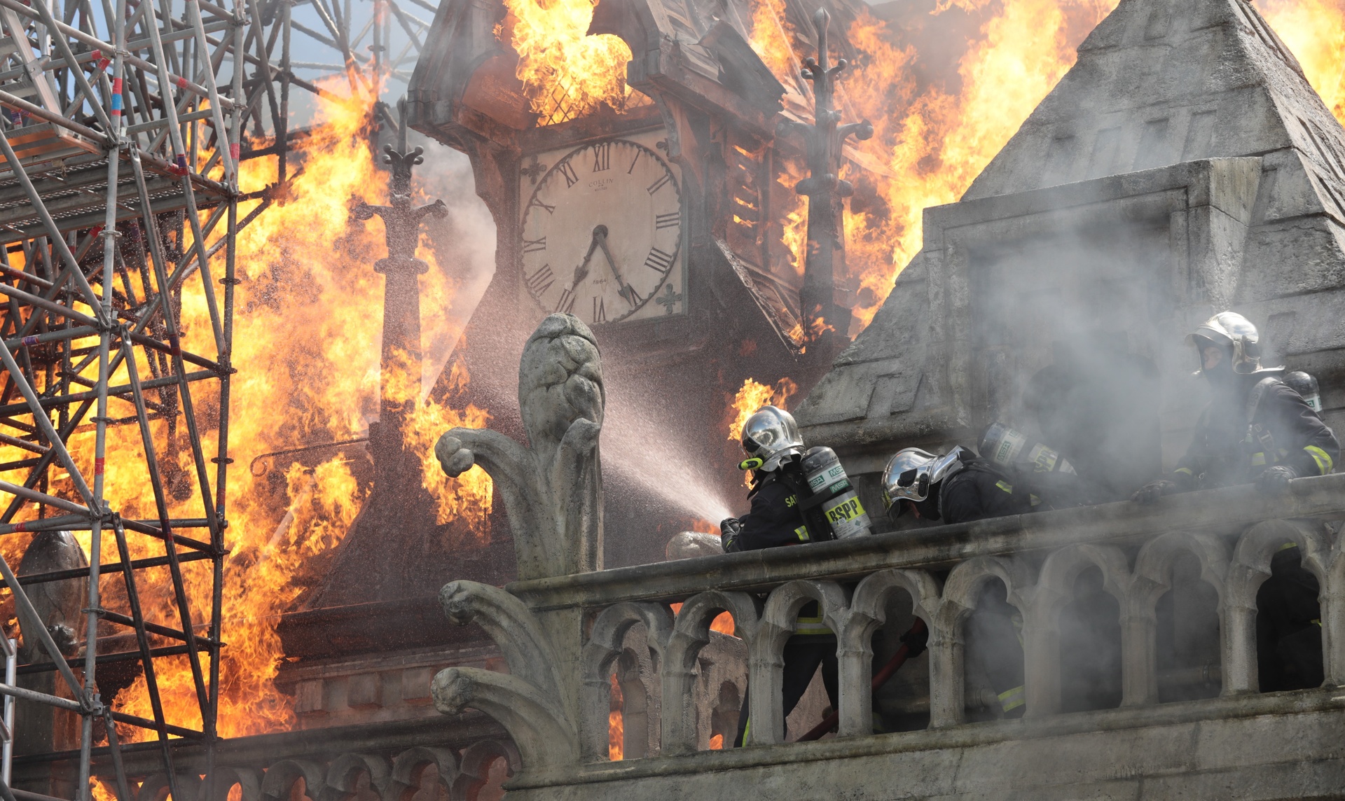 Notre-Dame in Flammen