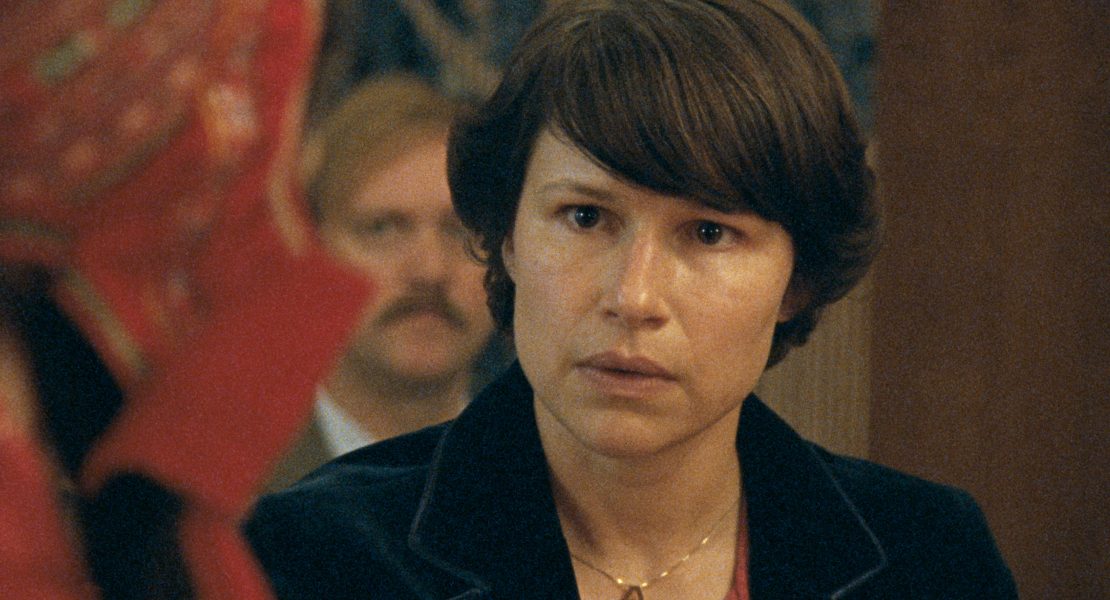 Powerplay II – Smart Girls Go For President