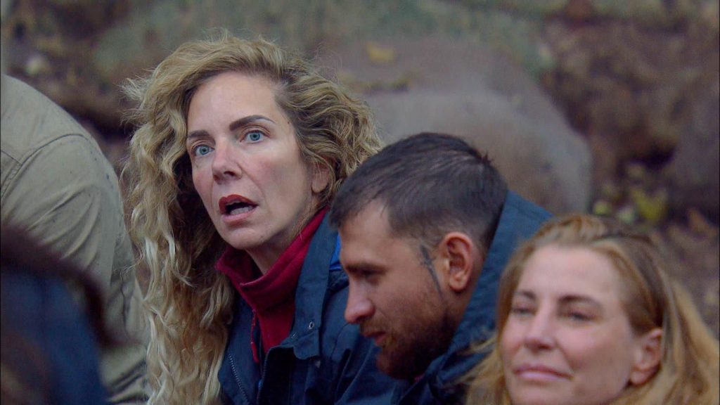 +++ Toilettenpapier-Gate und "Großer Preis von Mpumalanga" +++ Der zweite Exit überrascht: Dieser Star schmeißt hin +++ Tag 7 bei #IBES