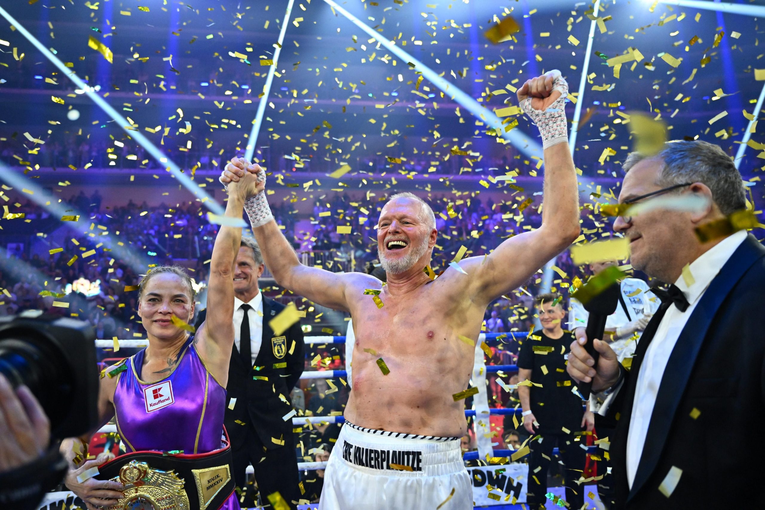 DER CLARK FINAL FIGHT - Stefan Raab vs. Regina Halmich