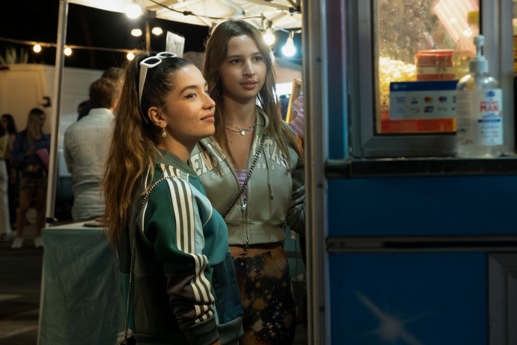 Ein unheimlicher Sommer in der italienischen Provinz +++ 6 Folgen abrufbar bei Netflix +++ Italienische Teenager-Serie: »Verehrung«