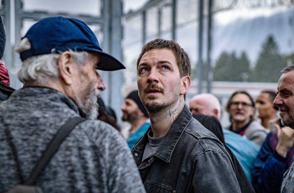 +++ Achtteilige fiktionale Serie seit Januar in der Mediathek +++ »A Better Place«: Eine soziale Utopie als fiktionale ARD-Serie