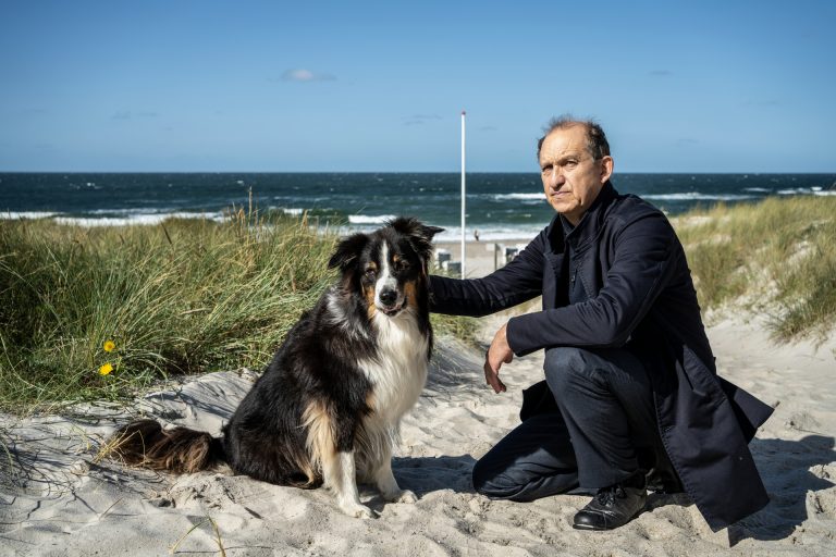 Neuer Krimi: »Nord Nord Mord – Sievers und der verlorene Hund«