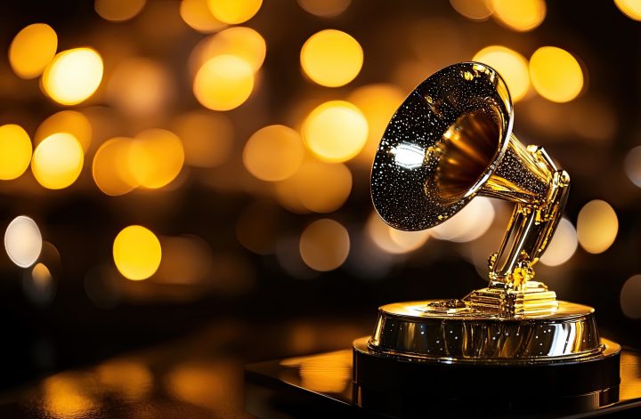 Grammy Award with White Highlights: Shiny Grammy Award Trophy Highlighted with Bright White for Celebrating Music Industry Achievements