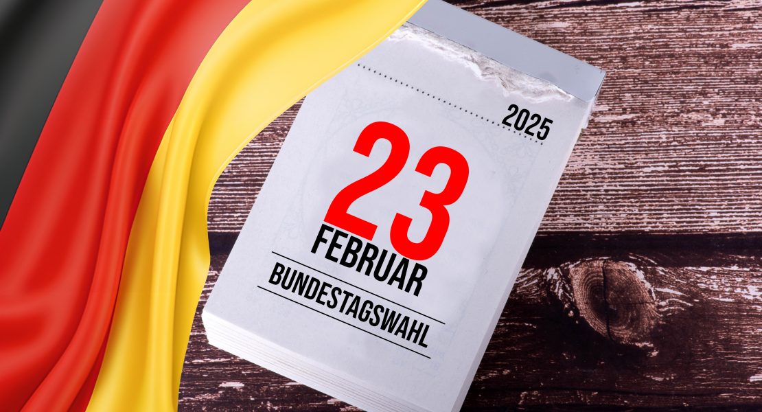 Kurz vor der Bundestagswahl verliert die Union gemäß einer neuen Umfrage an Wählergunst. Im ZDF-Politbarometer erreichen CDU und CSU nur noch 28 Prozent, das sind zwei Punkte weniger als in der Vorwoche. Dennoch bleibt die Union die stärkste politische Kraft. Unionskanzlerkandidat Friedrich Merz äußerte im Januar nach einer Vorstandsklausur der CDU in Hamburg, dass er davon ausgeht, „dass wir eher in der zweiten Hälfte der Dreißiger als in der ersten Hälfte der Dreißiger ein Wahlergebnis erzielen können.“ Die AfD, als zweitstärkste Kraft, kann im ZDF-Politbarometer um einen Punkt auf 21 Prozent zulegen. SPD und Grüne verweilen bei 16 bzw. 14 Prozent. Die Linke würde mit 8 Prozent (+1) sicher in den Bundestag einziehen. FDP und BSW müssen hingegen um ihren Einzug ins Parlament bangen. Beide kommen in der Umfrage auf jeweils 4,5 Prozent, was einen Anstieg um einen halben Prozentpunkt im Vergleich zur Vorwoche bedeutet. Laut ZDF sind 27 Prozent der Befragten noch unschlüssig, ob sie wählen möchten und wen sie wählen würden.