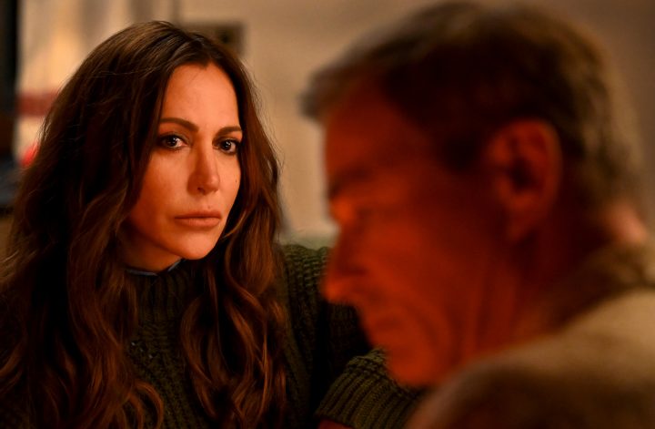 Katja Baumann (Simone Thomalla) macht sich viele Gedanken über ihre Beziehung mit Tom Kleinke (Jan Sosniok).