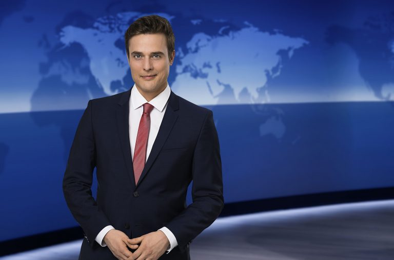 +++ Abschied nach achteinhalb Jahren +++ Constantin Schreiber zieht neue Perspektiven in Betracht +++ Ein letzter Gruß aus der Welt der Nachrichtensendungen +++