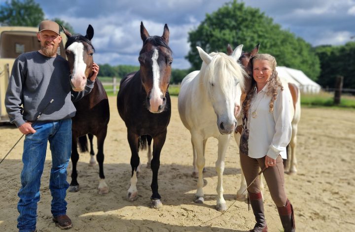 +++ Zurück im Sattel: "Die Pferdeprofis" starten mit neuer Staffel und neuen Gesichtern +++ Nach zwei Jahren Pause geht es weiter +++