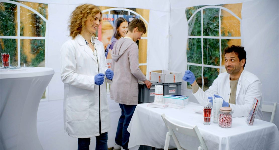 DKMS Joyn/SAT.1 Stammzellspender gesucht: »Die Landarztpraxis« kämpft um das Leben einer Mutter