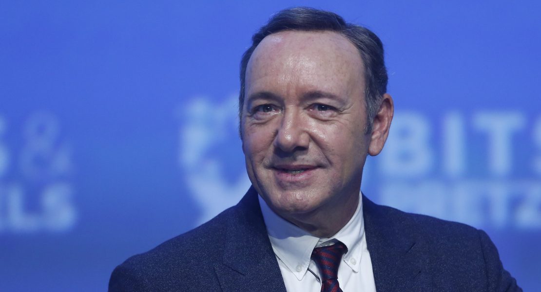 Kevin Spacey inszeniert Thriller mit Dolph Lundgren & Eric Roberts