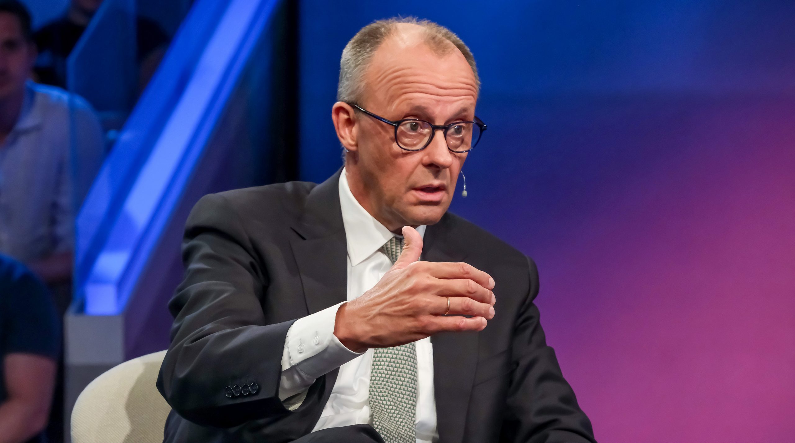 Friedrich Merz bei Maischberger: Zwischen Gelassenheit und Grenzsetzung