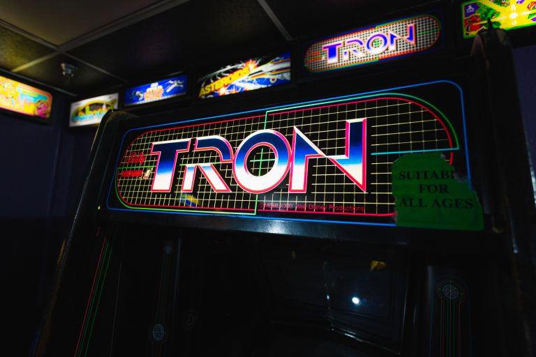 Abschied von Kulttraum: »Tron«-Reihe endet und lässt digitale Träume zurück
