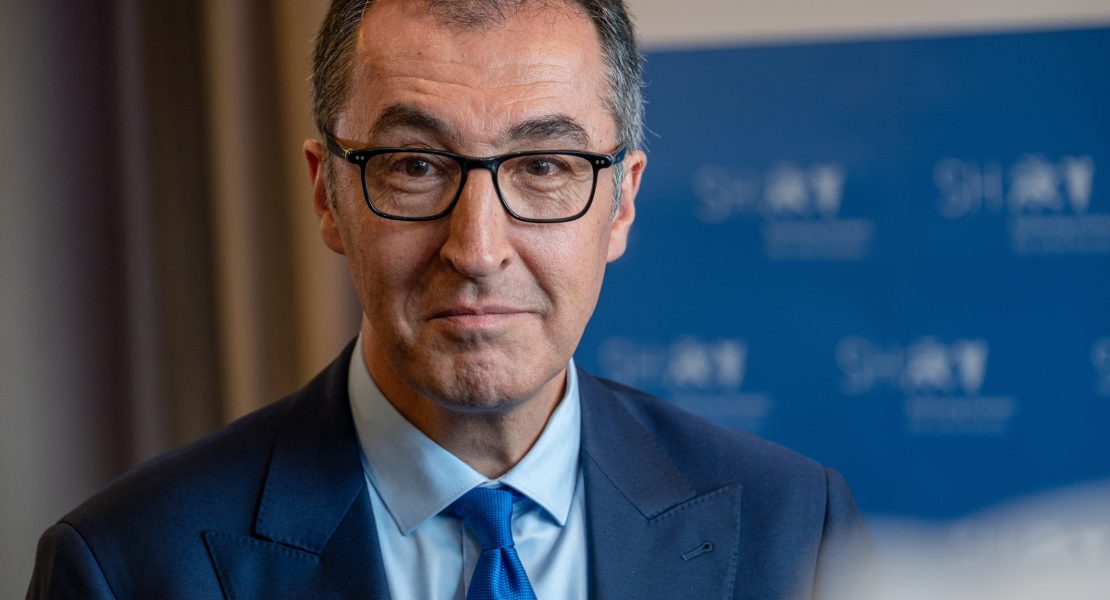 +++ Grüne holen Sieg im Foto-Finish, Özdemir vor historischer Premiere als Ministerpräsident +++ SPD stürzt auf Rekordtief, AfD mit Bestwert – FDP und Linke draußen