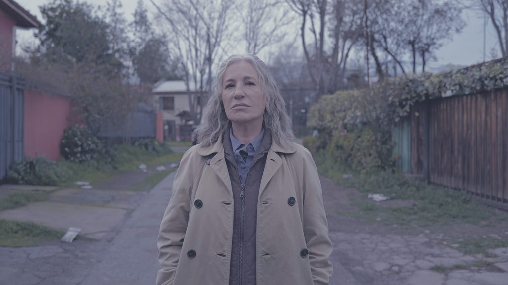 Ema in der Netflix-Miniserie „Meine traurigen Toten“