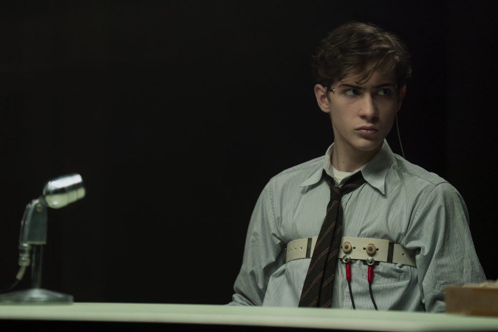 Jacob Tremblay als Ted Kaczynski im Netflix-Film „Unabomber“ mit Russell Crowe als Henry Murray